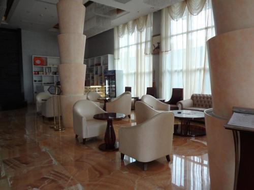 California International Hotel (???????)
