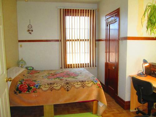 3 Bedroom Apartment By Metro Station