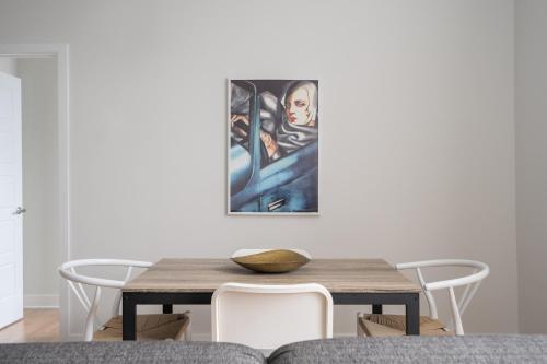 Apartment On Rue De La Visitation 201