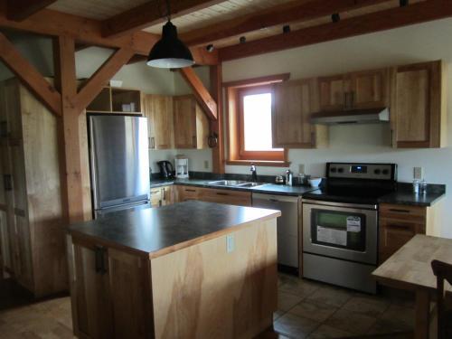 Hotel Kinikinik Cottages