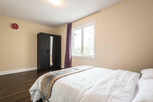 Hostal Toronto Downtown Comfortable Home