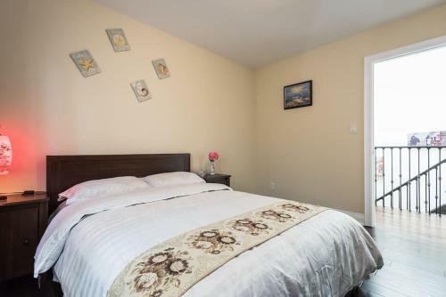 Hostal Toronto Downtown Comfortable Home