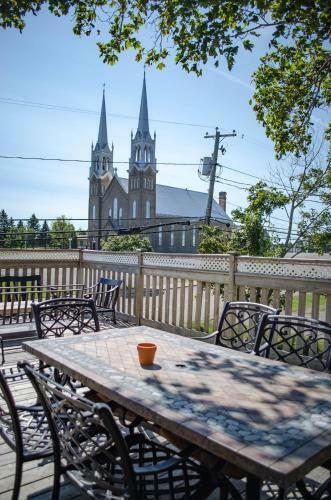 Bed & Breakfast Le Chateau D'acadie