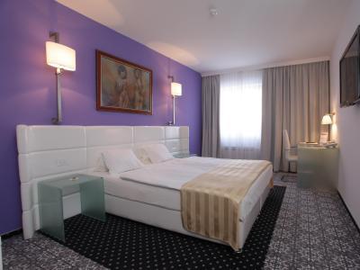 Hotel Phoenix