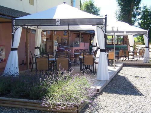 Hotel La Tour Du Loup