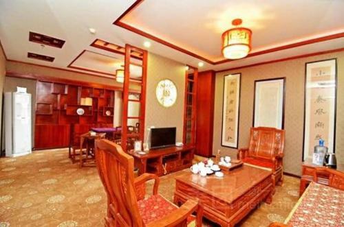 Tang Cultural Theme Hotel