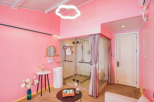 Wind & Moon Holiday Home