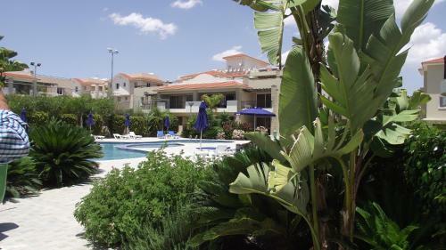 Pyla Gardens Apartment E 202