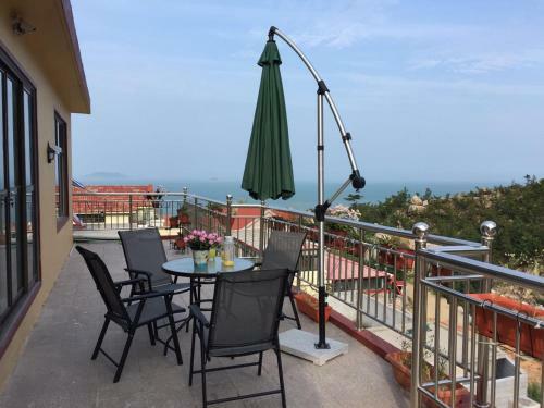 Qingdao Xiufengge Inn
