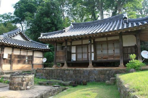 Hostal Yongwook Lee's Traditional House