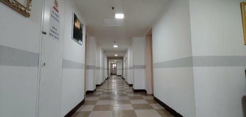 Chungmu Beach Hotel