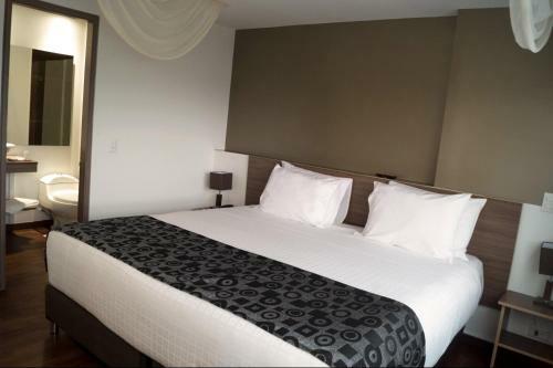 Pop Art Hotel Tocancip� Y Centro De Convenciones