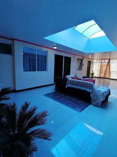 Hostal Y Complejo Recreacional La Playita de Monse