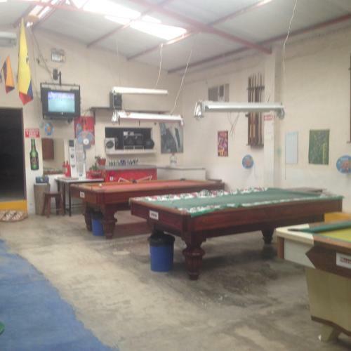 Hostal Camping Beach