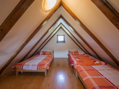 Holiday Home Ku�a Silvano Zavrh 1