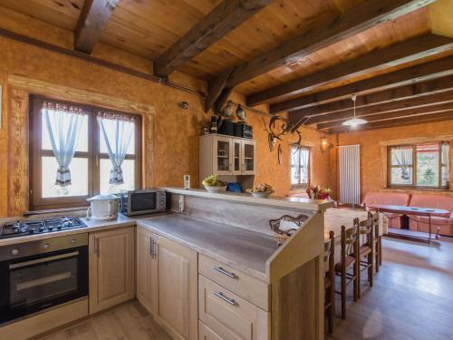 Holiday Home Ku�a Silvano Zavrh 1