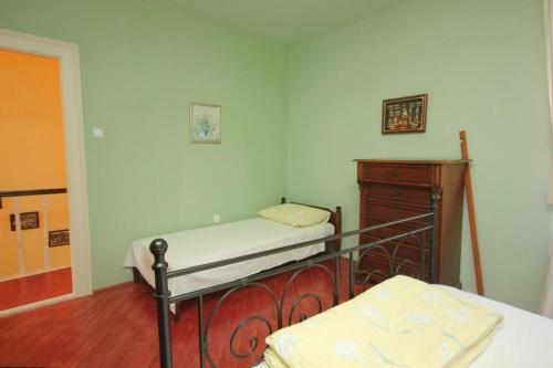 Holiday Home Komiza 3469