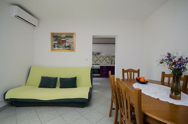 Apartments Joka