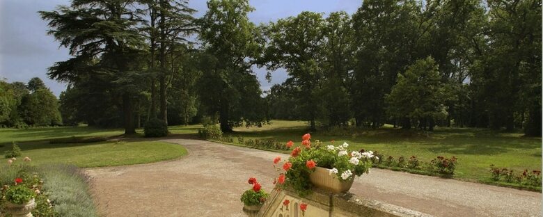 Hotel Chateau De L Aubriere