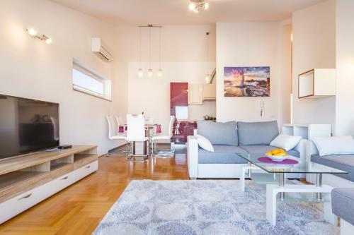 Villa Apartments Futura