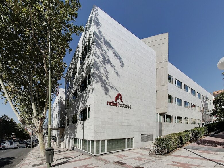 1881 Madrid Ventas Hotel