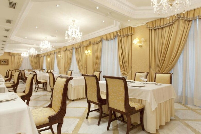 Hotel Alameda Palace