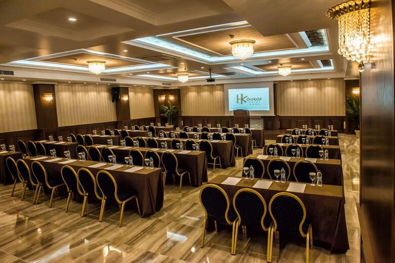 Hotel Kouros