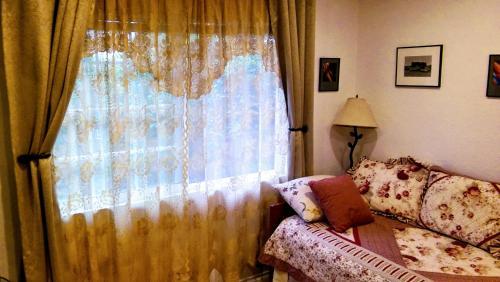 Family Holiday Home Sleeps 8