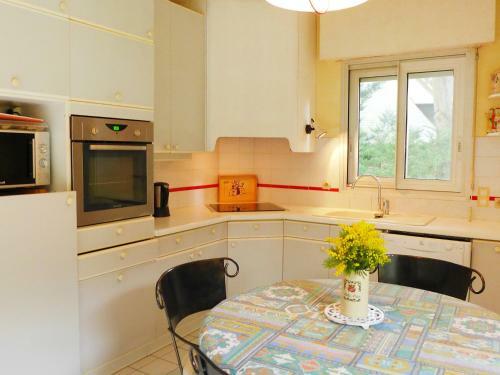 Holiday Home Cancale 4351