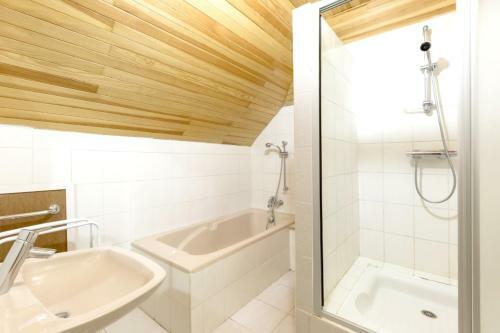 Villa Rue Yves Trichard