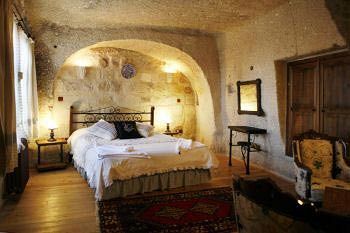 Traveller's Cave Hotel