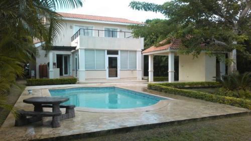 Villas Del Jardin 7