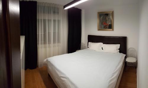 Mihail Cioranu Apartment
