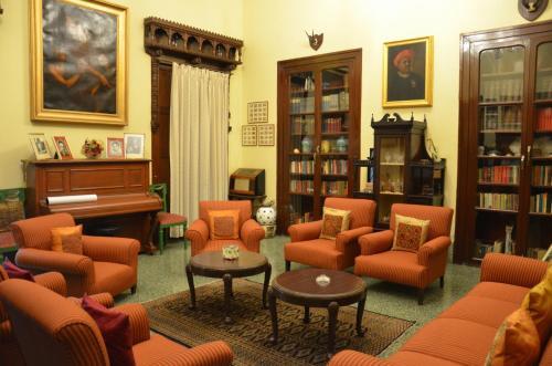 Hotel Nilambag Palace