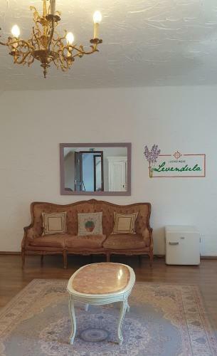 Bed & Breakfast Lesence Major
