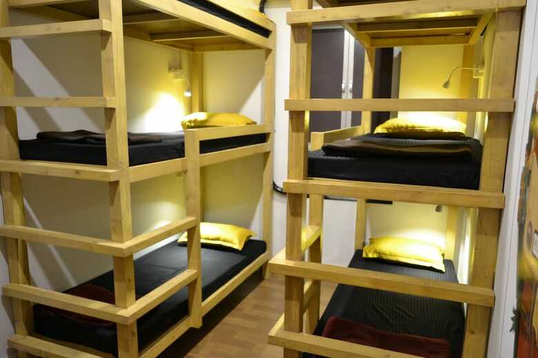 Albergue Bombay Backpackers