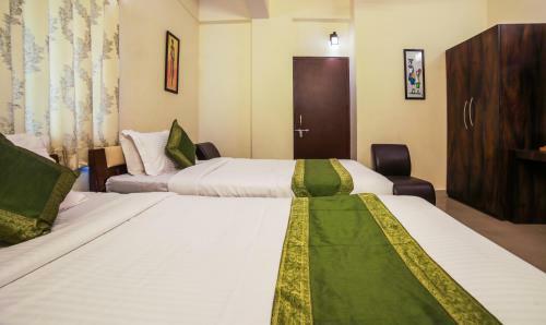Hotel Ivory House