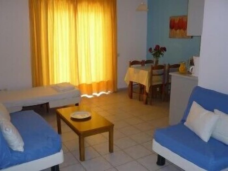 Oasis Aparthotel
