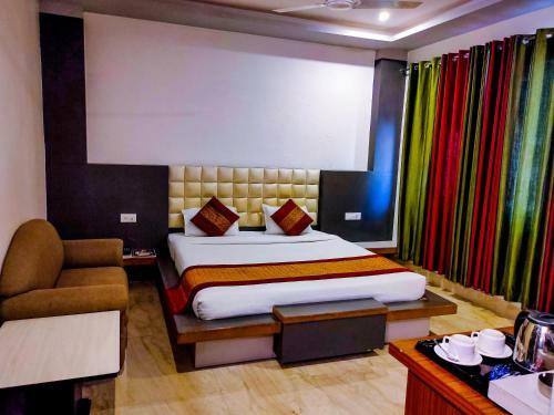 Hotel Grand Tapovan