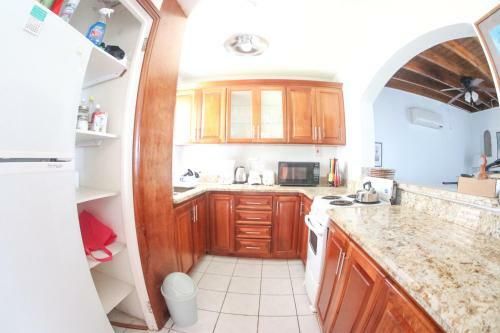 Apartamento Point Village Beach Studios & Suites