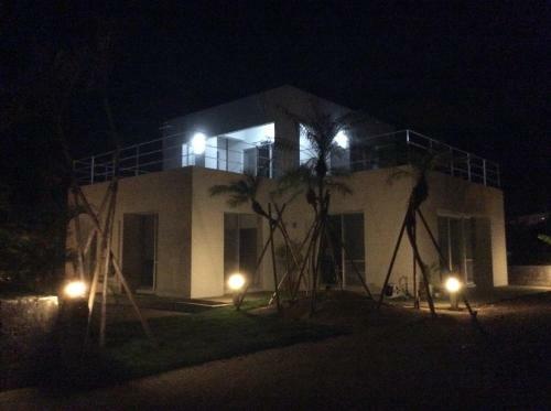 Hostal Seaside House Nirai