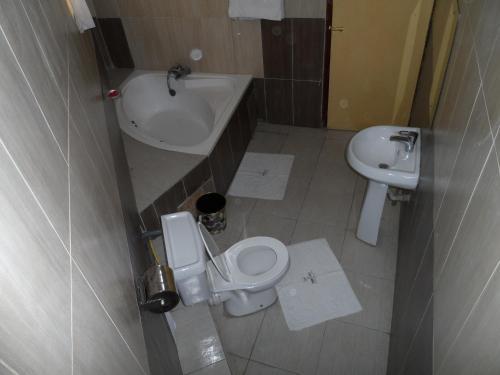 Donnies Hotel