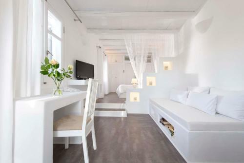 Hotel Nefeli Sunset Studios