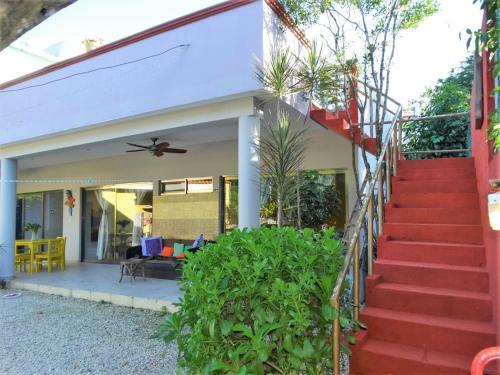 Villa Oasis B&B Cancun Airport