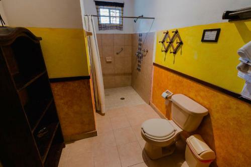 Antigua Lodge, 70 M From Sandy Beach
