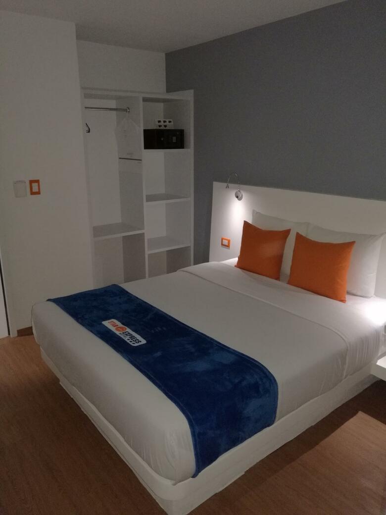 Hotel Star Express