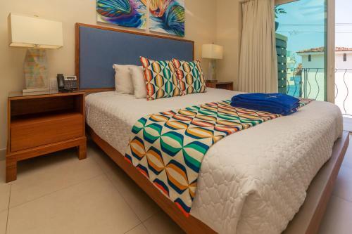 V Azul Luxury Condo-hotel