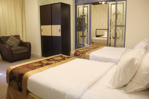 Peninsula Hotel