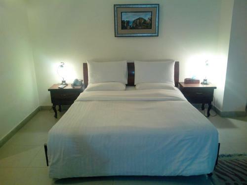 Mars Hotel