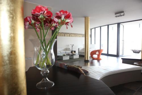Onemhotel